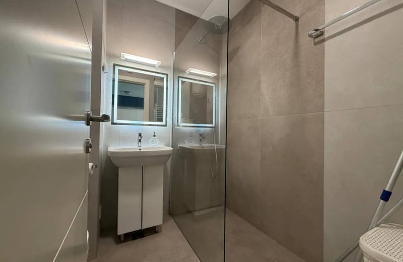 Cozy Apartment 56m² for Rent in Wellport Residential Complex, New Belgrade, Serbia