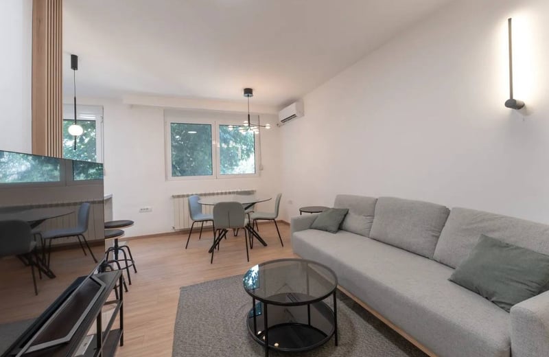 Apartamento acogedor 38m² en alquiler cerca de la fortaleza de Kalemegdan, Belgrado, Serbia