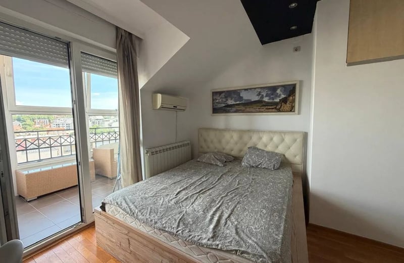 Luxury Two-Story Apartment 140m² for Rent, Zvezdara, Belgrade, Serbia