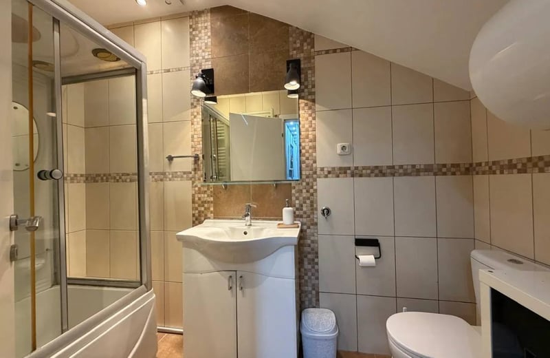 Luxury Two-Story Apartment 140m² for Rent, Zvezdara, Belgrade, Serbia