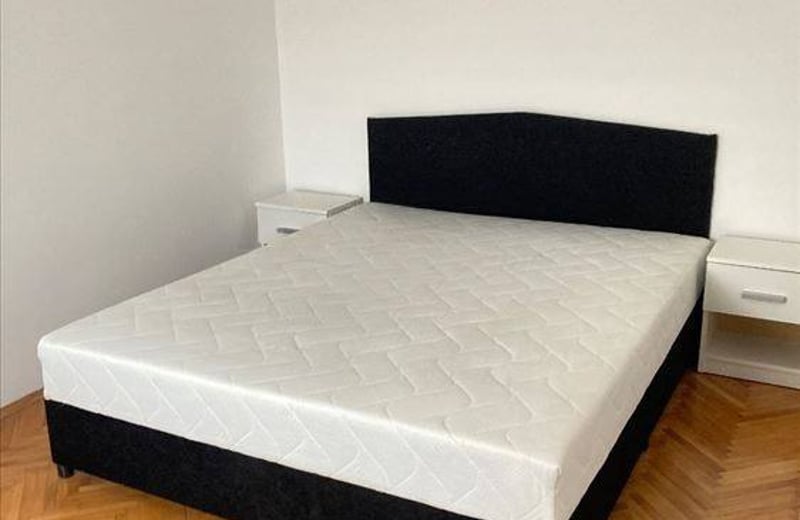 New Spacious Apartment 90m² for Rent, Vračar, Belgrade, Serbia