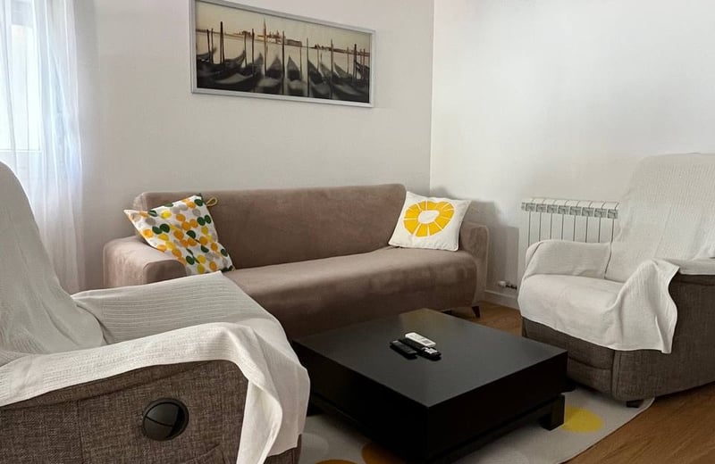 Furnished Apartment 65m² for Rent, Voždovac, Belgrade, Serbia
