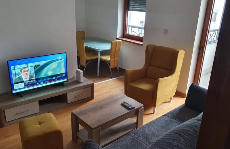 Cómodo apartamento de 46 m² en alquiler en el distrito de Voždovac, Belgrado