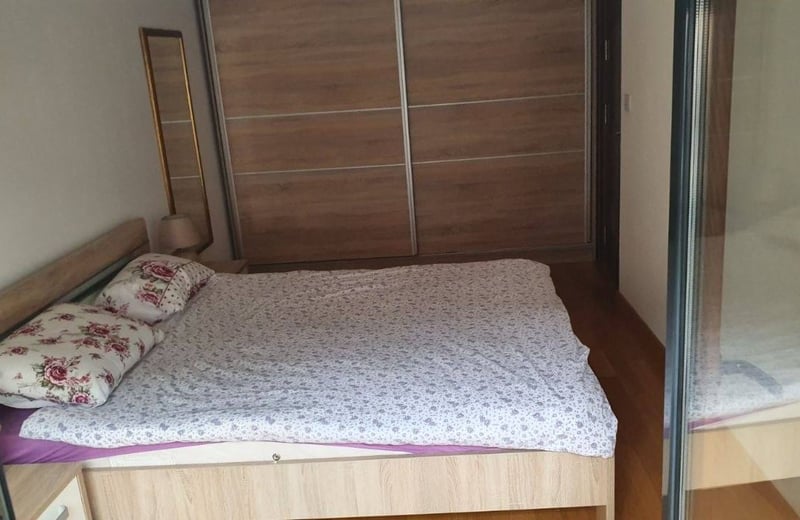 Cómodo apartamento de 46 m² en alquiler en el distrito de Voždovac, Belgrado