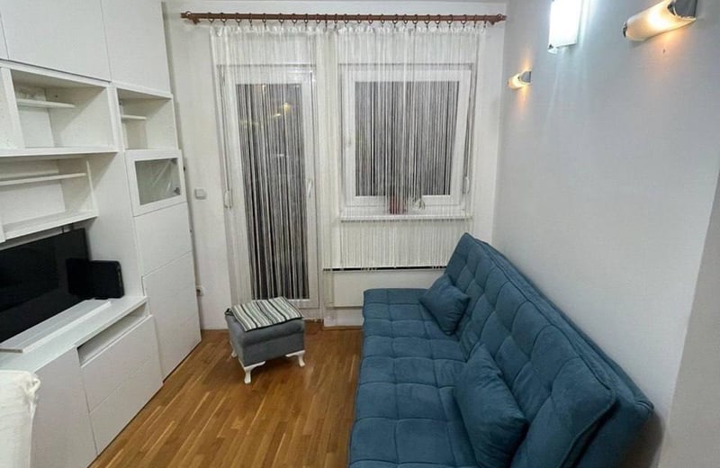 Location d'appartement confortable de 34 m² à Zvezdara, Belgrade