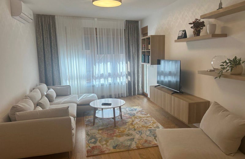 Аренда просторной квартиры 90 м² в новом доме рядом с парком Ташмайдан, Белград, Сербия