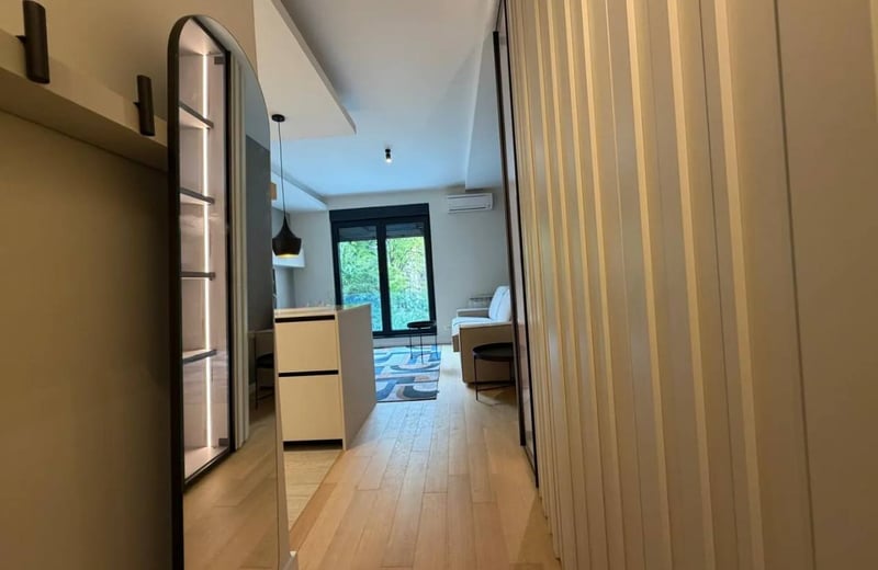 Alquiler de compacto apartamento tipo estudio de 35 m² en Vračar, Belgrado, Serbia