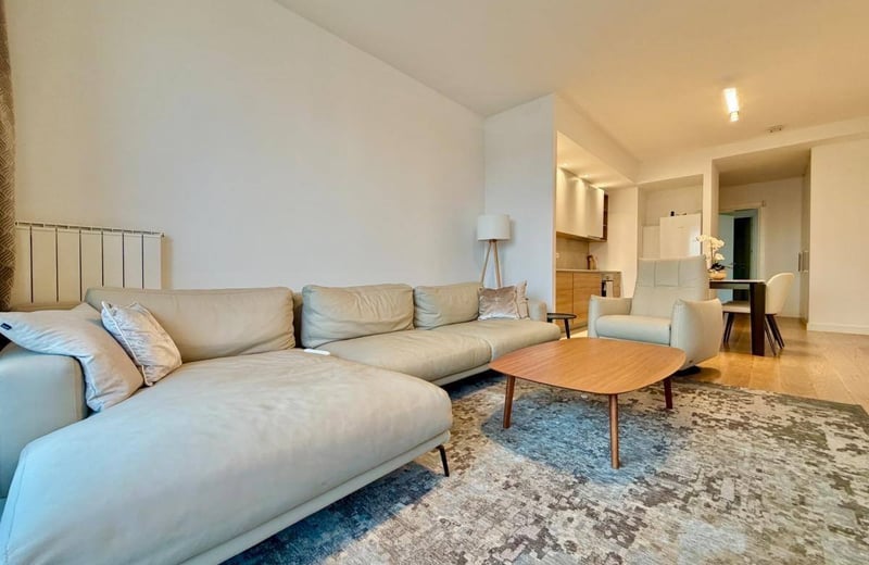 Stilvolles Apartment mit Panoramablick auf die Stadt, Belgrad, Serbien zu vermieten