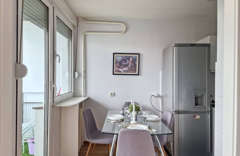 Apartamento luminoso de 67 m² cerca del centro comercial Ušće, Novi Beograd, Serbia