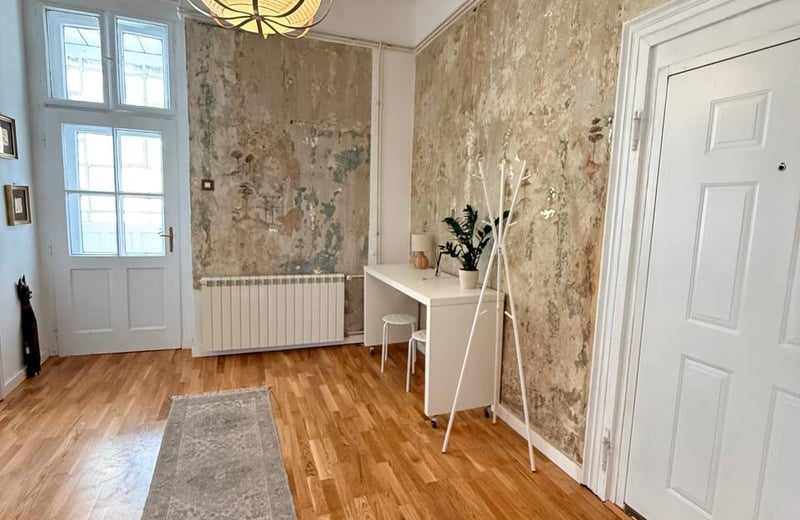 Gorgeous and bright 3-room apartment 85 m² in the very center of the city, Belgrade, Serbia