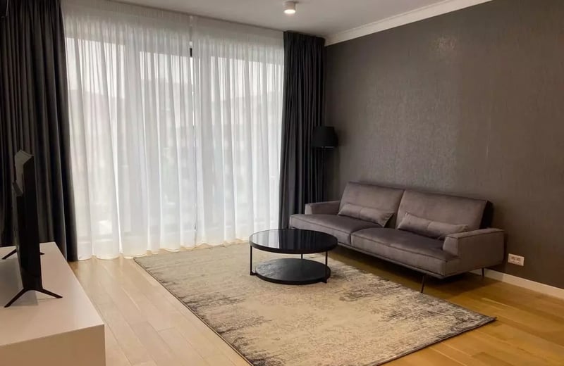 Location longue durée d’un appartement de 2 pièces, 51 m², dans le complexe One Timpuri Noi, 3e secteur, Bucarest, Roumanie