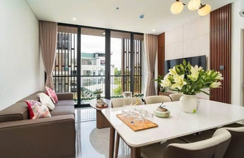 Geräumiges Apartment im Rollington Building, Da Nang, Vietnam zu vermieten