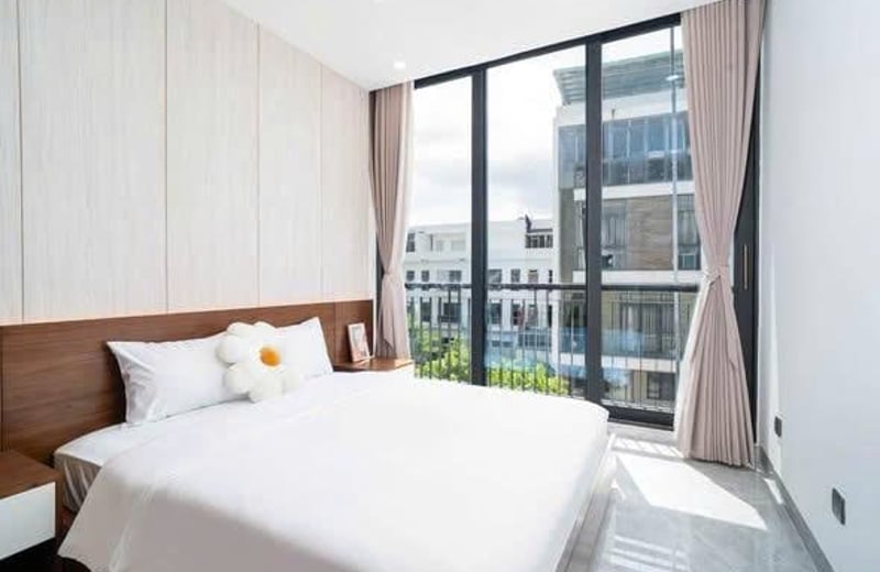 Geräumiges Apartment im Rollington Building, Da Nang, Vietnam zu vermieten