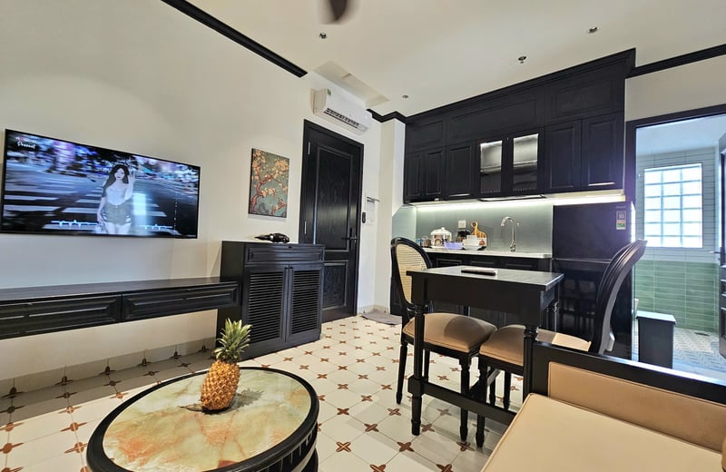 Modern, furnished 70 m² apartment for rent near the beach, Son Tra, Da Nang, Vietnam