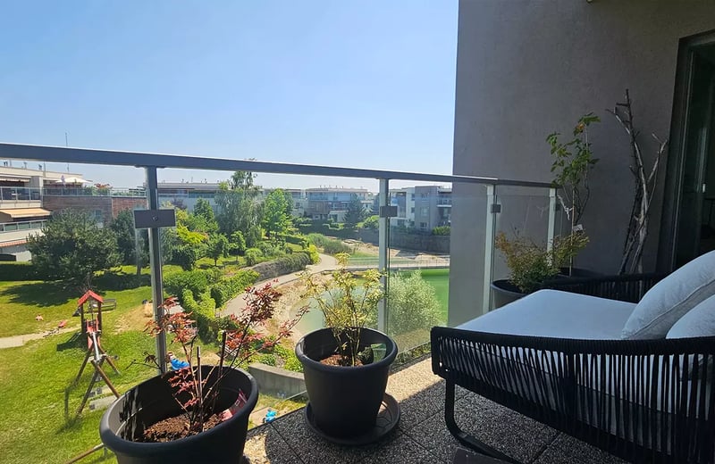 Долгосрочная аренда 3-комнатной квартиры 81 м² в Сенец, Словакия