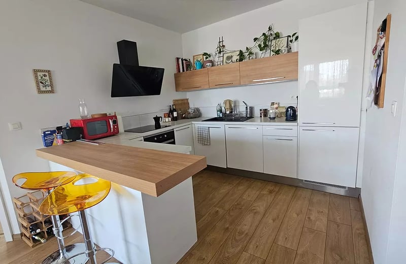 Долгосрочная аренда 3-комнатной квартиры 81 м² в Сенец, Словакия