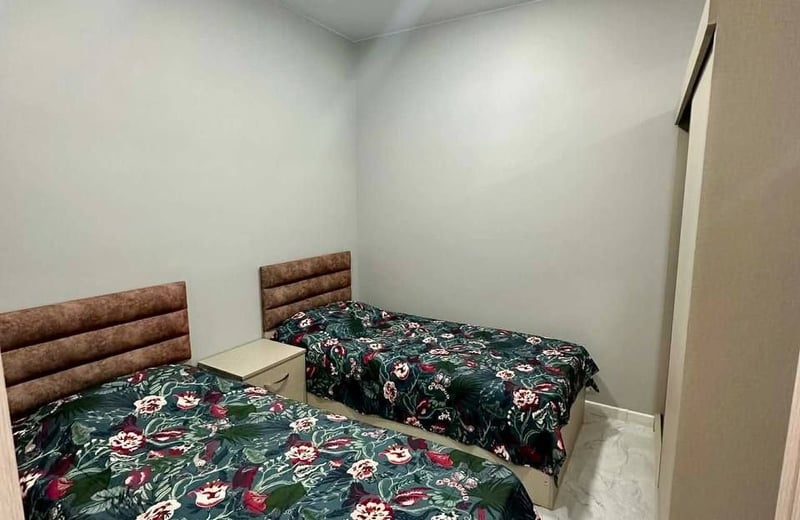 Аренда уютной меблированной 2-спальной квартиры 58 м², Батуми, Грузия