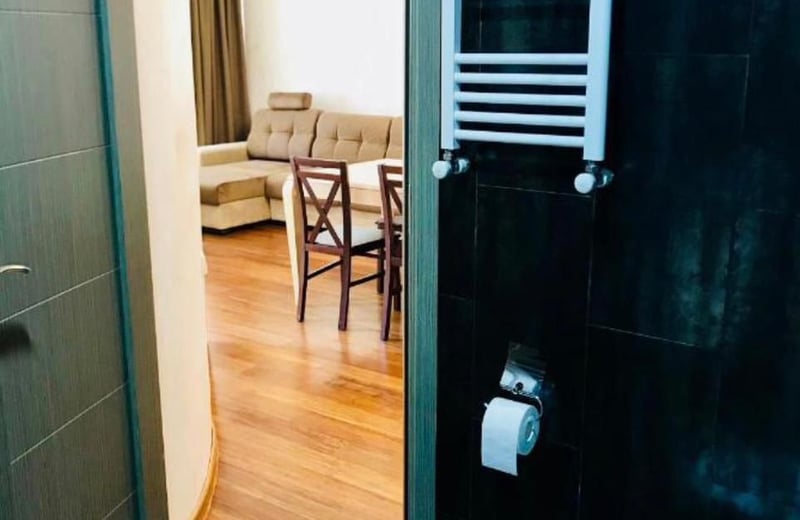 Alquiler de buen apartamento amueblado, 51 m², Batumi, Georgia