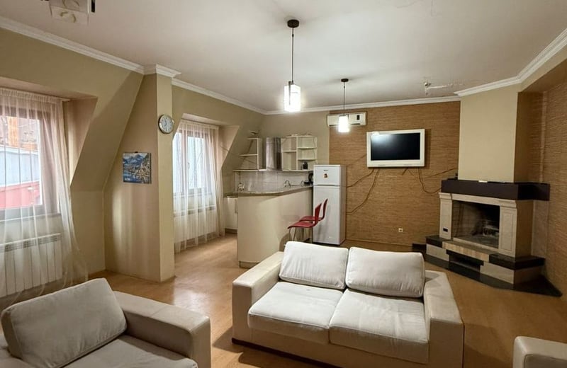 Alquiler de casa cómoda, Batumi, Georgia