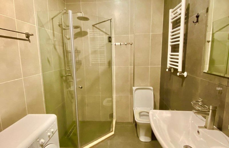 Комфортная меблированная квартира 45 м² с видом на море в аренду, Батуми, Грузия