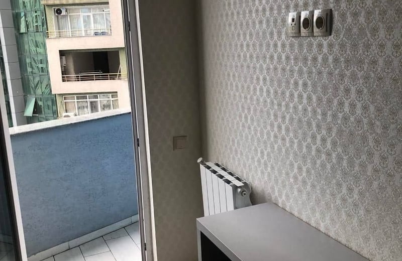 Location appartement confortable, meublé, 40 м², Batumi, Géorgie