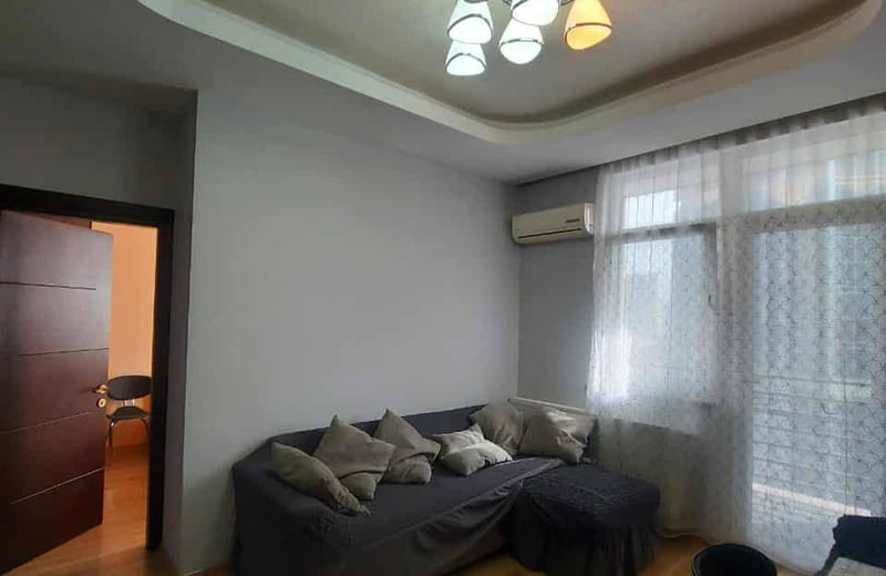 Helle, möblierte Wohnung zur Miete, Batumi, Georgien