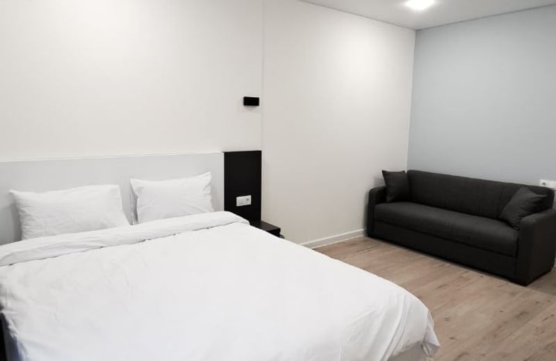 Location studio cosy, meublé en résidence Calligraphy, Batumi, Géorgie