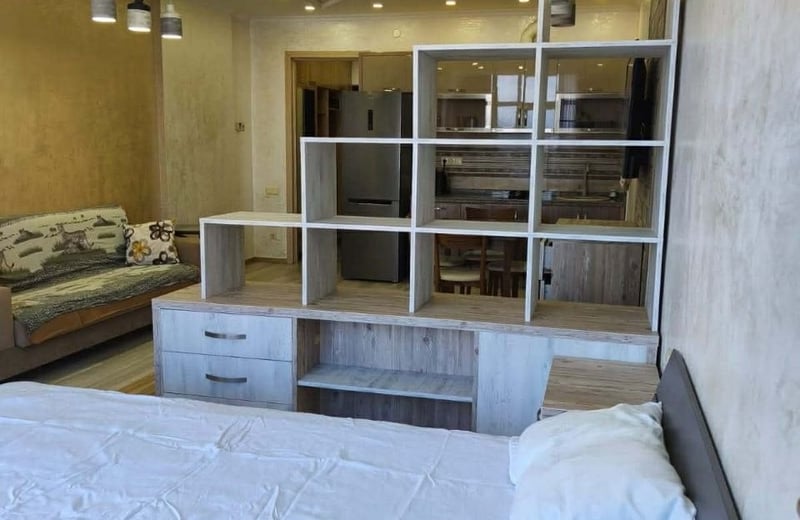Location d'un studio lumineux et spacieux avec vue sur la montagne, 43 m², Batoumi, Géorgie