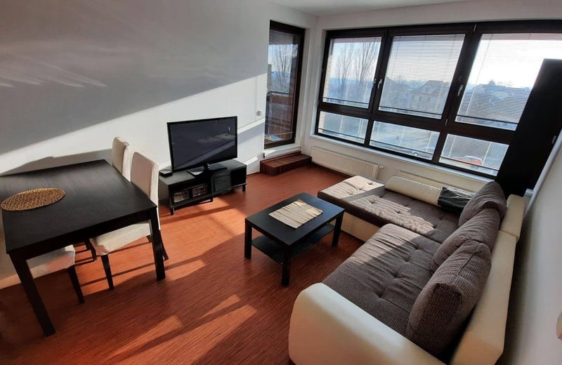 Cozy partially furnished apartment for rent, 47 m², Prague, Czech Republic