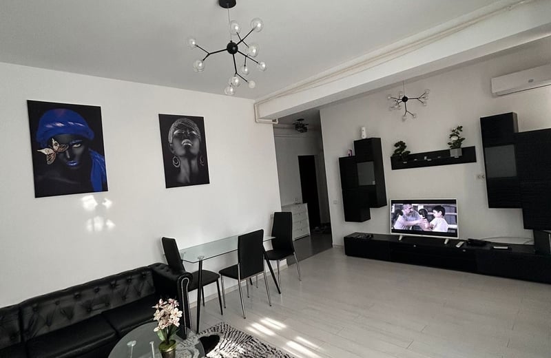 Rent of a spacious 2-room apartment 65 m², Bucharest, Romania