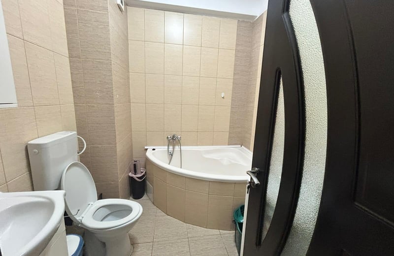 Alquiler de amplio apartamento de 2 habitaciones 50 m², Militari Residence, Sector 6, Bucarest, Rumanía