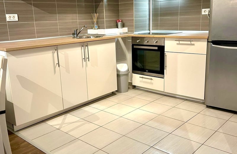 Alquiler de un apartamento amueblado de dos habitaciones, Bucarest, Sector 6, Rumanía