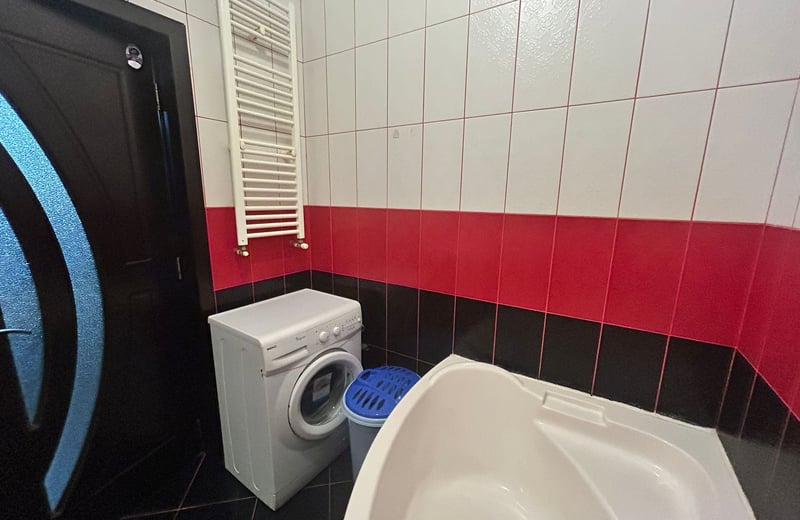 Alquiler de un cómodo y luminoso apartamento de 2 habitaciones, Sector 6, Bucarest, Rumanía