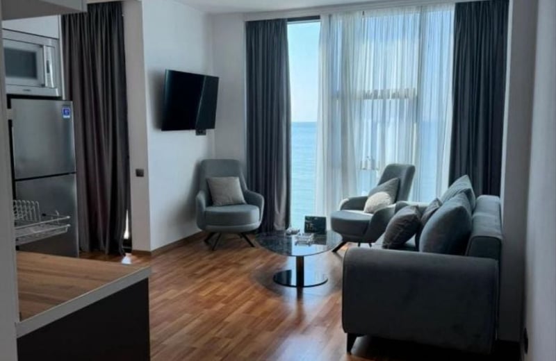 Location d'un appartement spacieux, 65 m², vue panoramique, Batumi, Géorgie