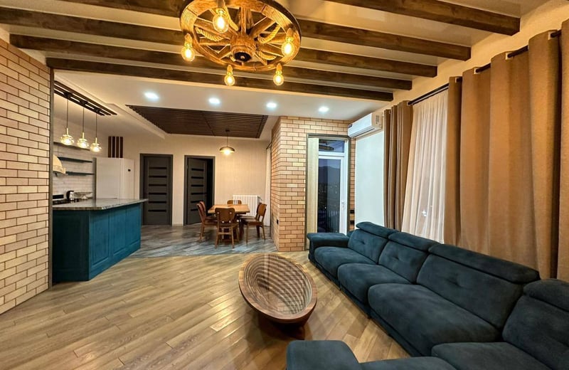 Аренда уютной и меблированной квартиры, 80 м², Батуми, Грузия