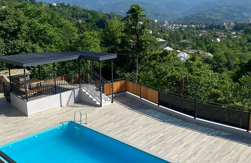 Alquiler de casa de lujo con piscina, Batumi, Georgia