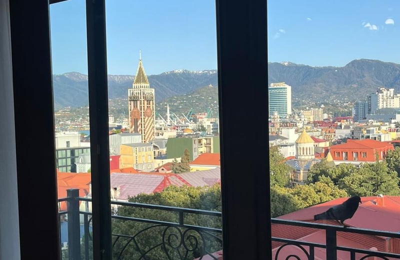 Alquiler de apartamento espacioso, elegante, 147 m², Batumi, Georgia