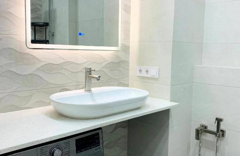 Location d'un studio lumineux avec vue sur la mer, 37 m², Batumi, Géorgie