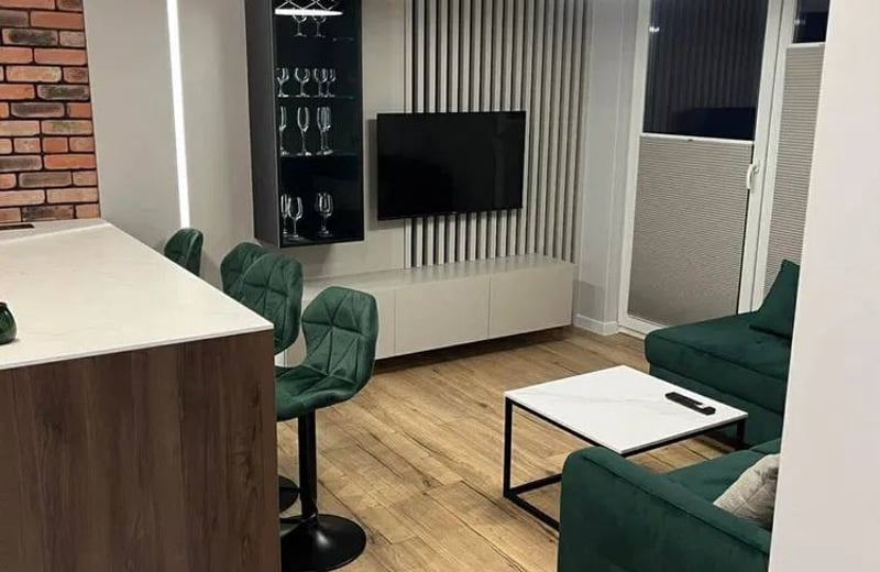Rent a spacious, comfortable apartment, Kraków, Poland
