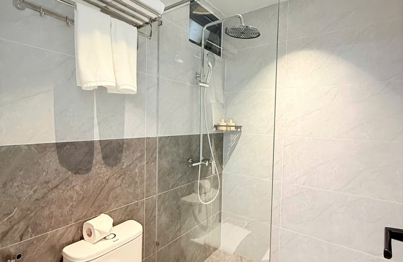 Аренда новой и меблированной квартиры 50 м² рядом с пляжем в Дананге, Вьетнам