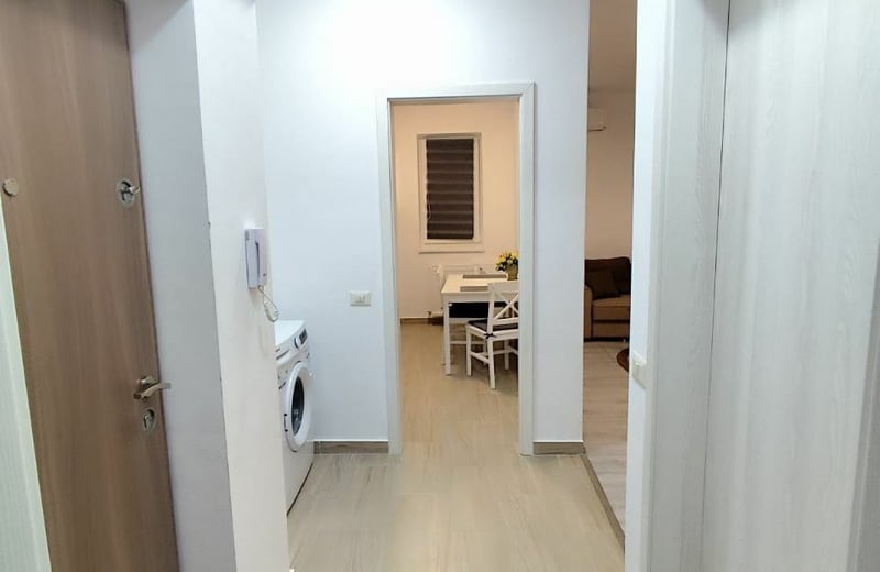 Alquiler de un apartamento amueblado de dos habitaciones con cocina independiente, Sector 6, Bucarest, Rumanía