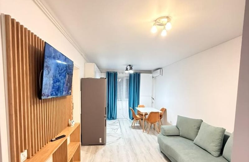 Аренда светлой меблированной двухкомнатной квартиры, сектор 6, Бухарест, Румыния