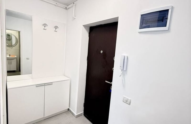 Аренда однокомнатной меблированной квартиры, сектор 6, Бухарест, Румыния