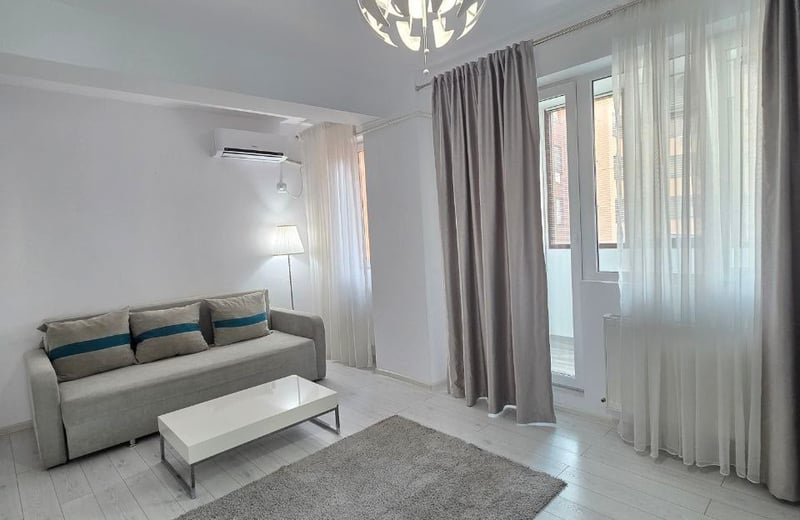 Rent of a furnished two-room apartment, 60 m², Bucharest, Sector 6, Romania