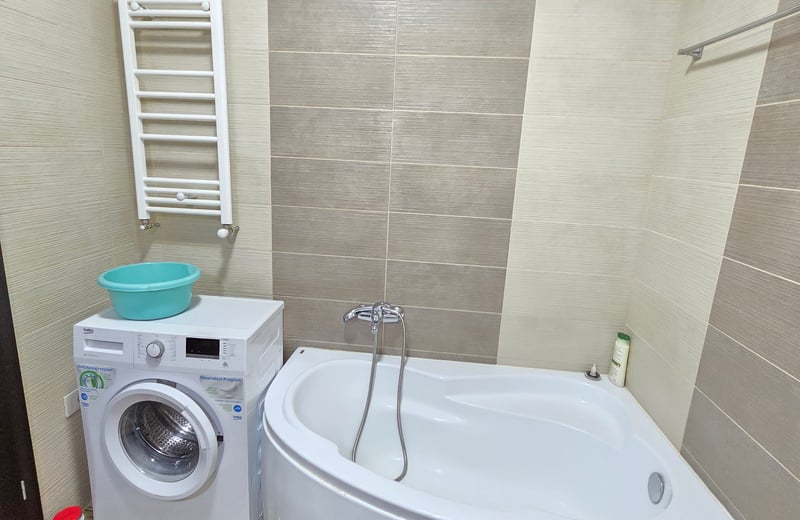 Rent of a furnished two-room apartment, Bucharest, Sector 6, Romania