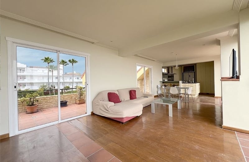 Spacious duplex apartment for rent in the Botanico area, Puerto de la Cruz, Tenerife, Spain