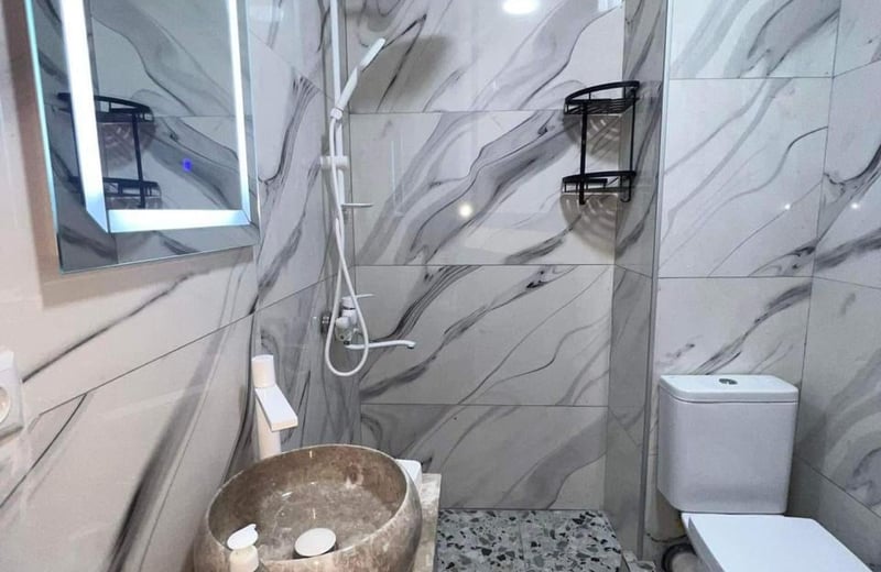 Modern bright 80 m² apartment with 3 bedrooms for rent, Tbilisi, Georgia