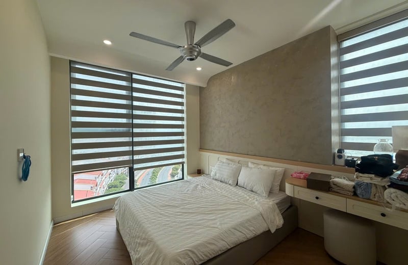 Sehr begehrte 2-Zimmer-Eckwohnung mit herrlichem Flussblick in Da Nang zu vermieten, Vietnam