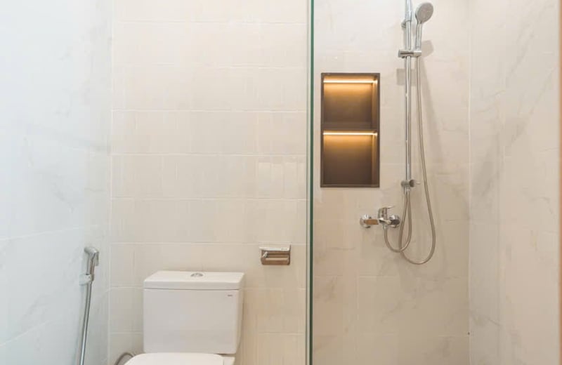 Rent a luxury, fully furnished apartment near the beach, Son Tra, Da Nang, Vietnam