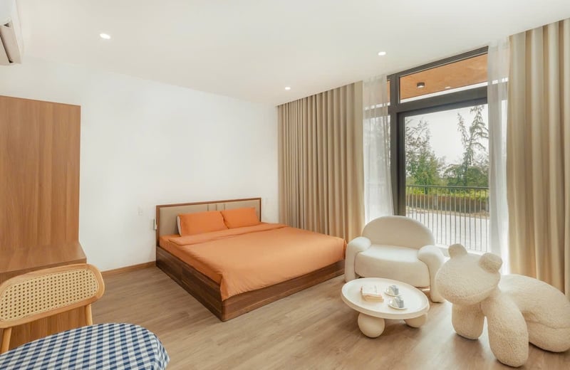 Rent of a brand new, bright studio with balcony, Da Nang, Vietnam